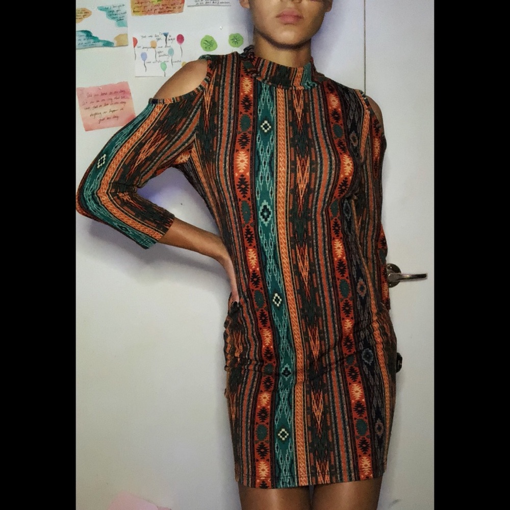 A’GACI Small Tribal Print Cut-Out Dress Midi
